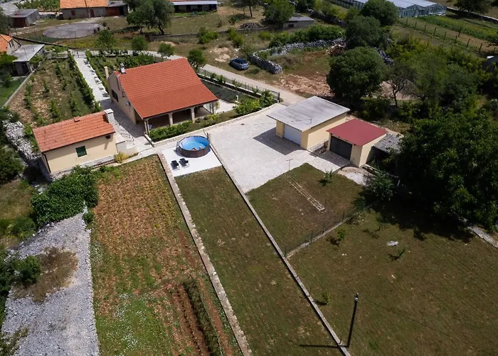 House Runaway Vakantiehuis Unesic